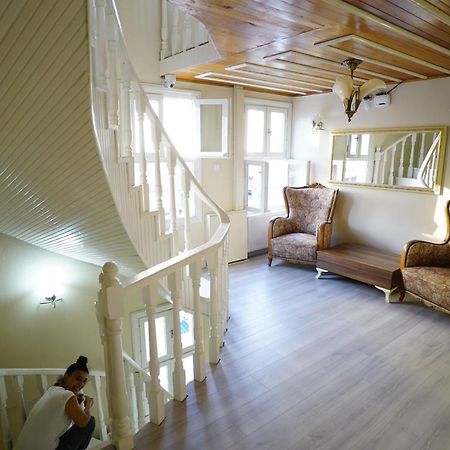 Lafontaine Konak Otel Mudanya Eksteriør bilde